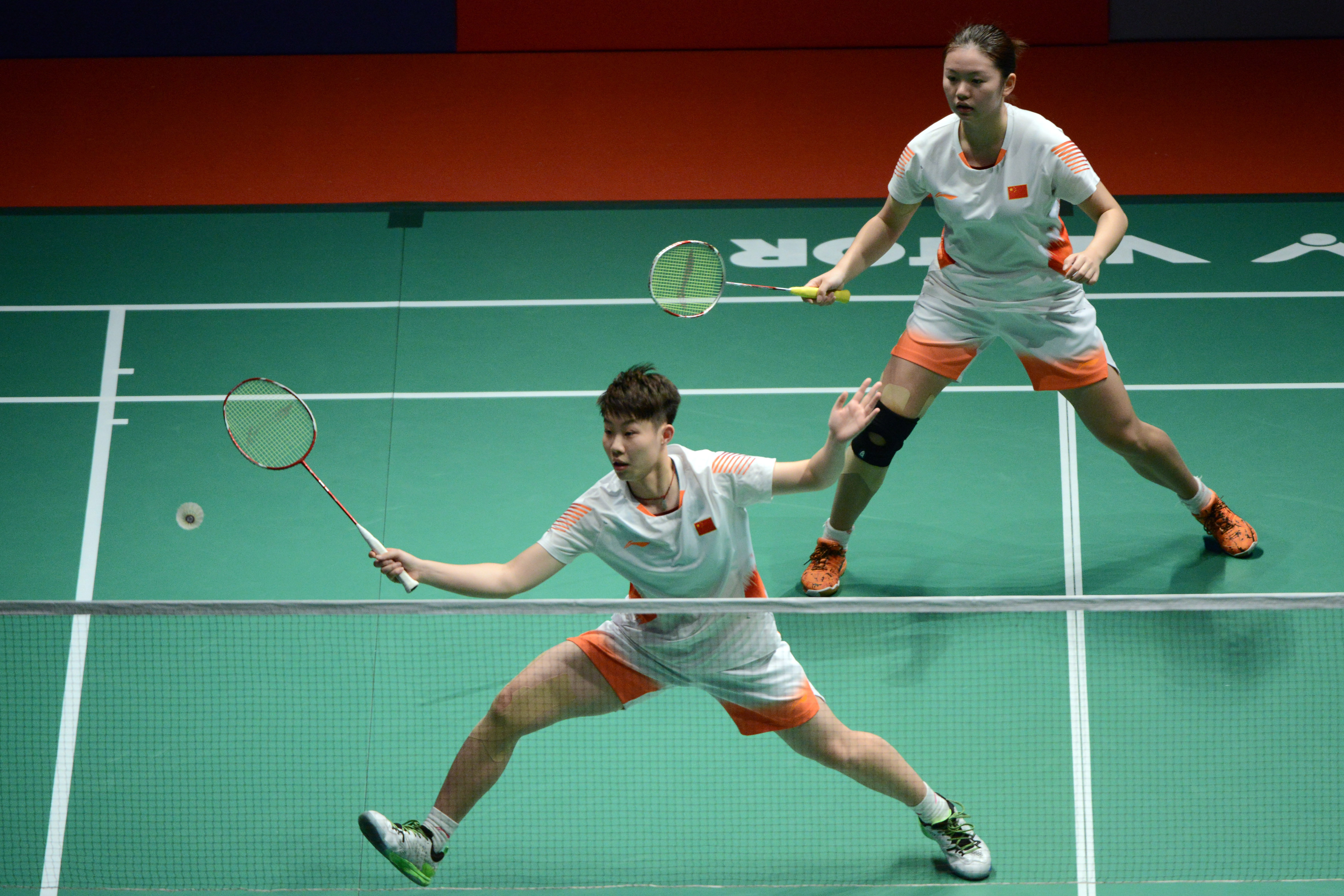 更像是为球 更像是为球