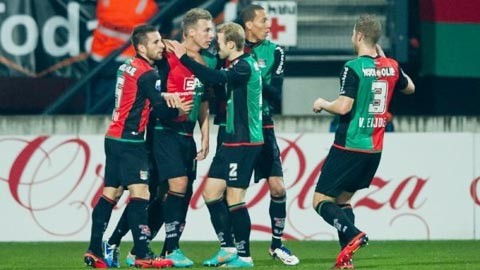 争冠资格 争冠资格