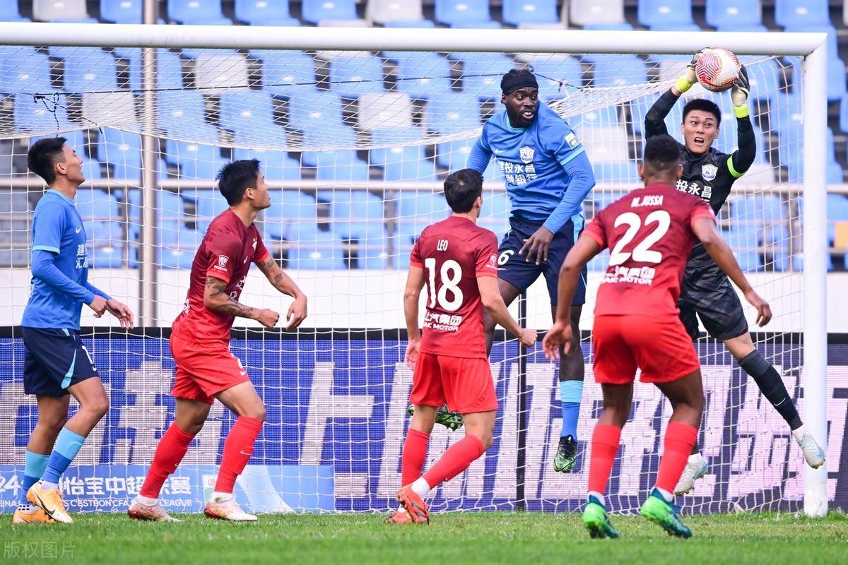 健的防守端 健的防守端