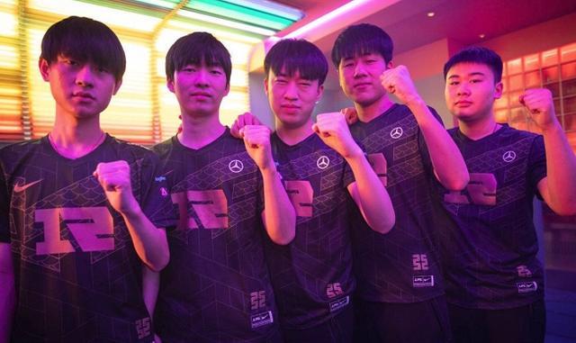 无数专家强 无数专家强