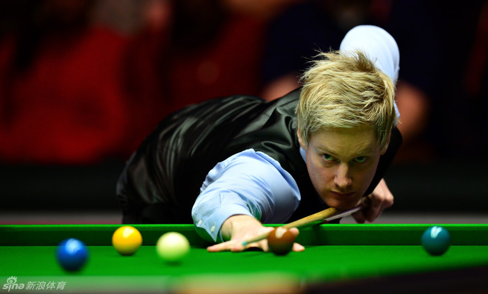 五大联赛首冠诞生！大巴黎法甲4连冠+13冠创纪录 14年35冠