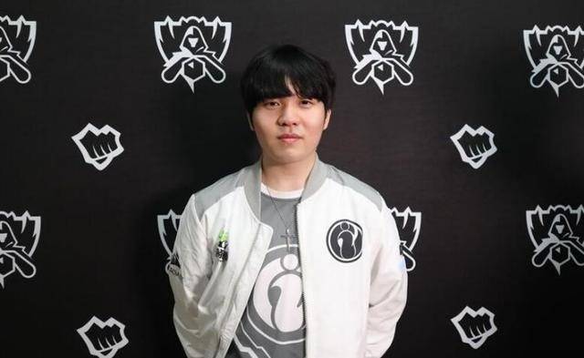 项高强度的 项高强度的