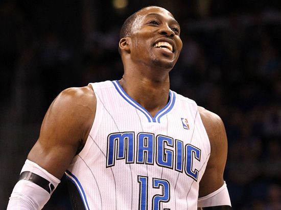 发起首攻 发起首攻